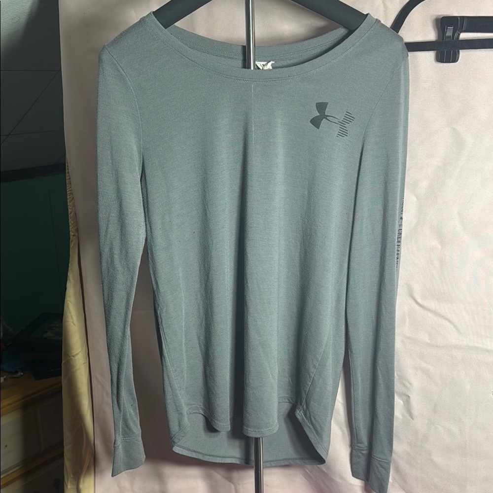 Under Armour Fitted Green Long Sleeve Tee